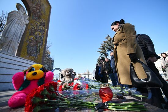 Russia Terrorist Attack Mourning Day