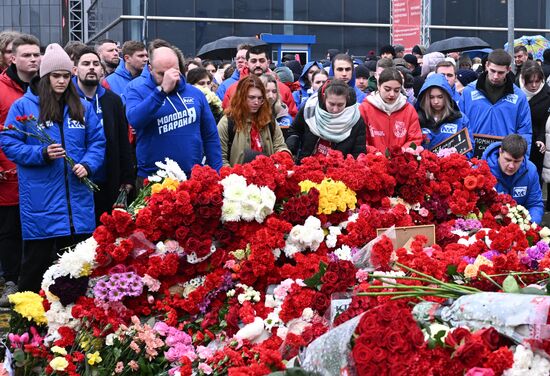Russia Terrorist Attack Mourning Day