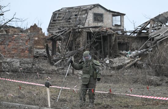 Russia Ukraine Military Operation Avdiivka Demining