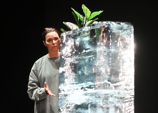 Russia EXPO. Showing performance First and Second Lives of Galina Ivanovna