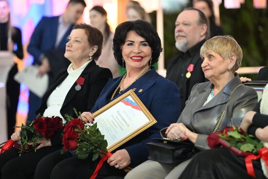 Russia EXPO. Presenting state awards at Russian Ministry of Culture Pavilion Our Culture