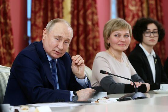 Russia Putin Central Federal District