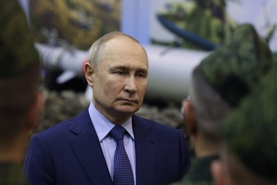 Russia Putin Central Federal District