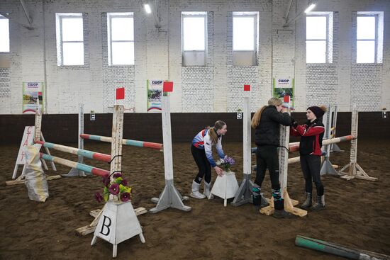 Russia Equestrian School