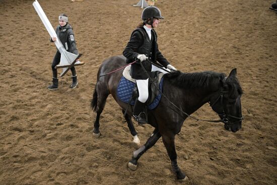 Russia Equestrian School