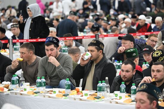 Russia Religion Ramadan Iftar