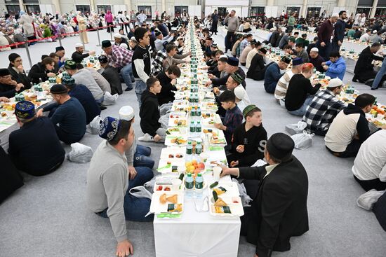 Russia Religion Ramadan Iftar