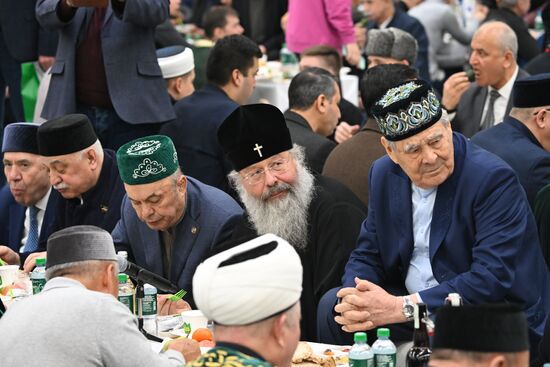 Russia Religion Ramadan Iftar