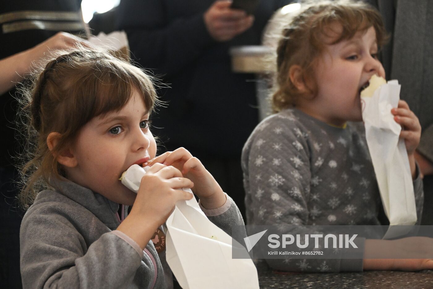 RUSSIA EXPO. Pollock Festival, Oh, Mega-Taste!