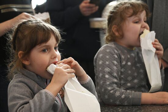 Russia International Exhibition and Forum. Presentation of the Pollock Festival, Oh, Mega-Taste! Pavilion K House of Russian Cuisine. Location: Russia, Moscow. Author: Kirill Kallinikov/Sputnik. RUSSIA EXPO. Pollock Festival, Oh, Mega-Taste!