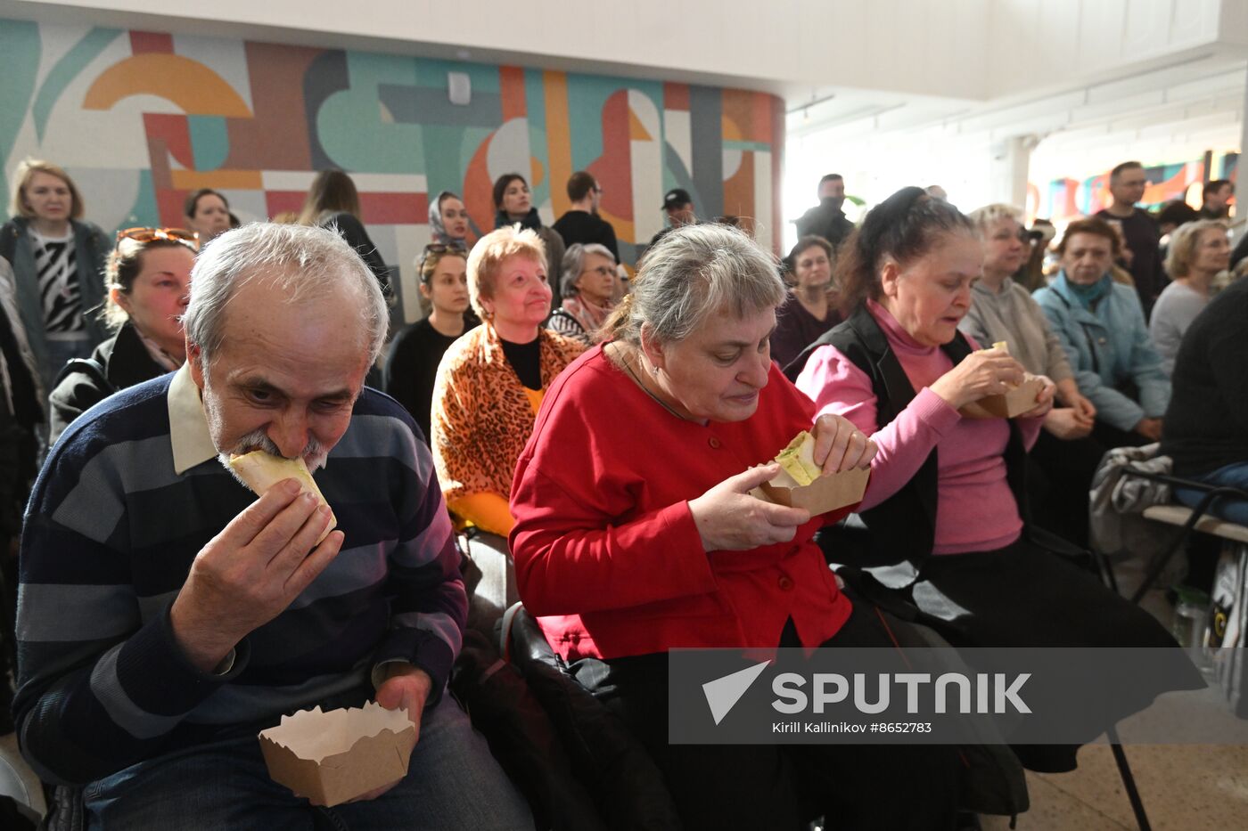 RUSSIA EXPO. Pollock Festival, Oh, Mega-Taste!