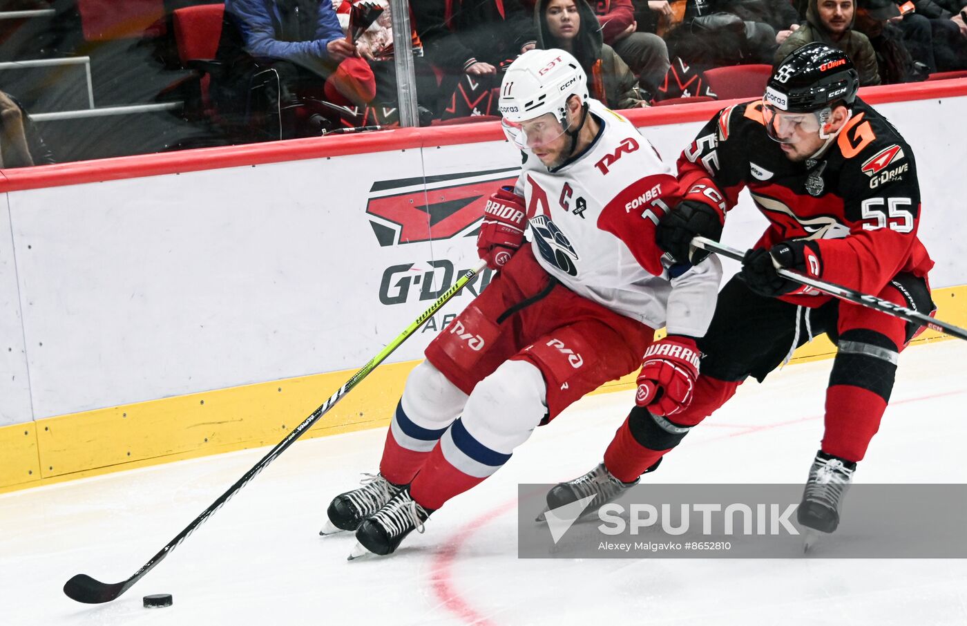 Russia Ice Hockey Kontinental League Avangard - Lokomotiv