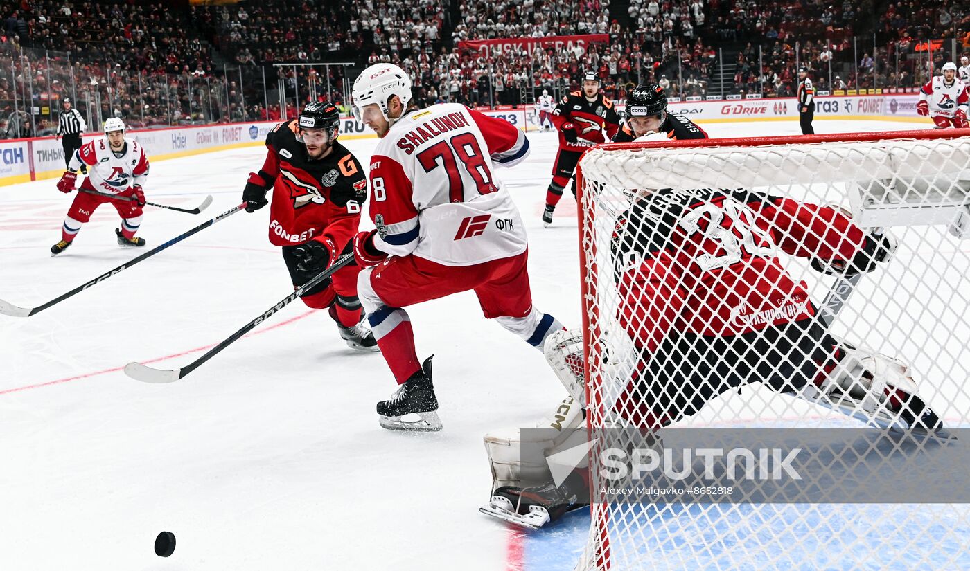 Russia Ice Hockey Kontinental League Avangard - Lokomotiv