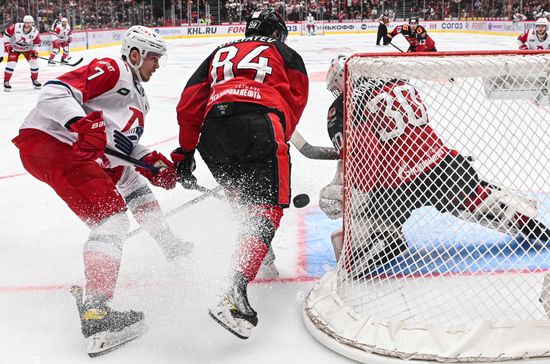 Russia Ice Hockey Kontinental League Avangard - Lokomotiv