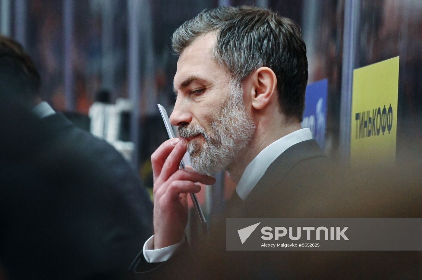 Russia Ice Hockey Kontinental League Avangard - Lokomotiv