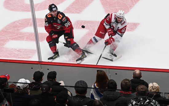 Russia Ice Hockey Kontinental League Avangard - Lokomotiv