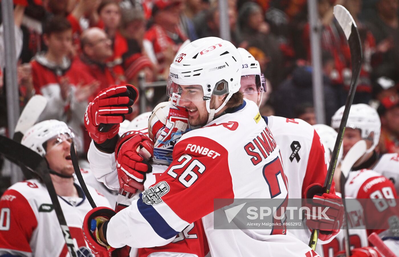 Russia Ice Hockey Kontinental League Avangard - Lokomotiv