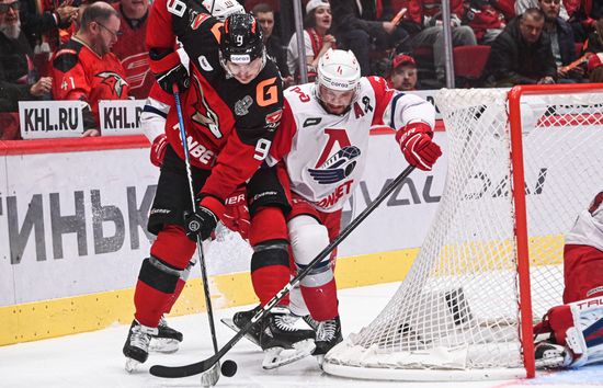 Russia Ice Hockey Kontinental League Avangard - Lokomotiv