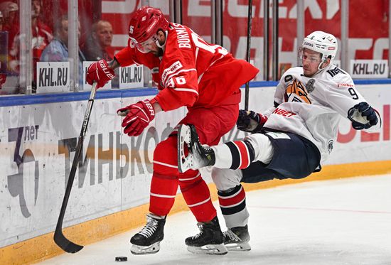 Russia Ice Hockey Kontinental League Spartak - Metallurg
