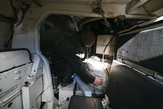 Russia Ukraine Military Operation Captured Vehicle