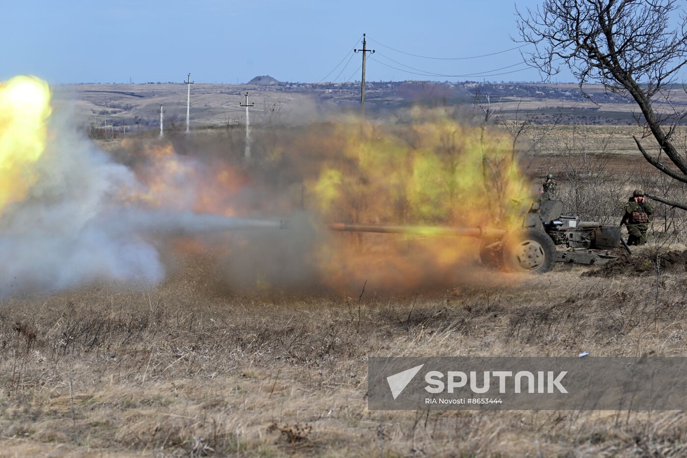 Russia Ukraine Military Operation Artillery Units Training