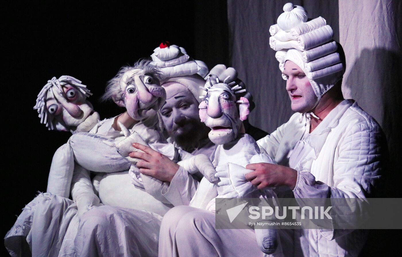 Russia Puppet Theatre Imaginary Invalid