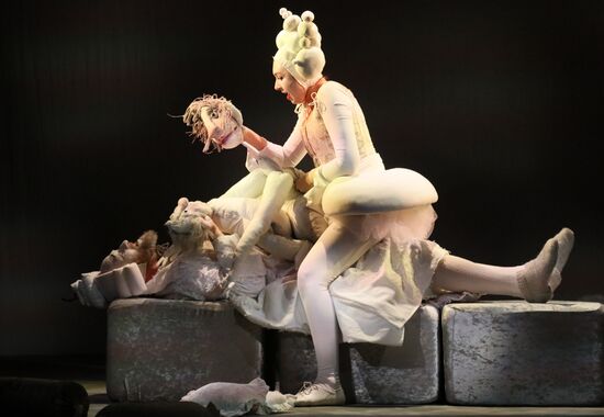 Russia Puppet Theatre Imaginary Invalid