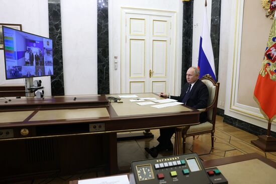 Russia Putin DPR Perinatal Centre