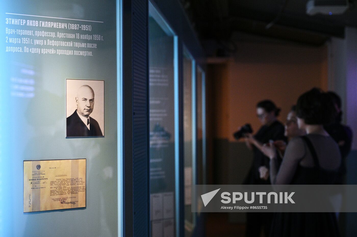 Russia Soviet Doctors Plot Exhibition