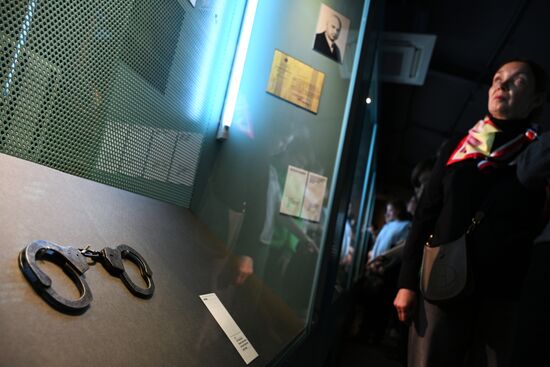 Russia Soviet Doctors Plot Exhibition