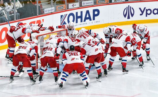 Russia Ice Hockey Kontinental League Traktor - Lokomotiv