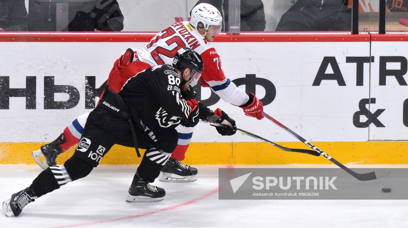 Russia Ice Hockey Kontinental League Traktor - Lokomotiv