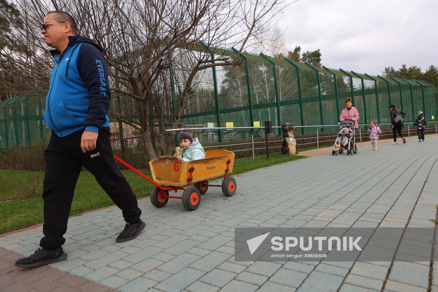 Russia Ukraine Shelling Zoo