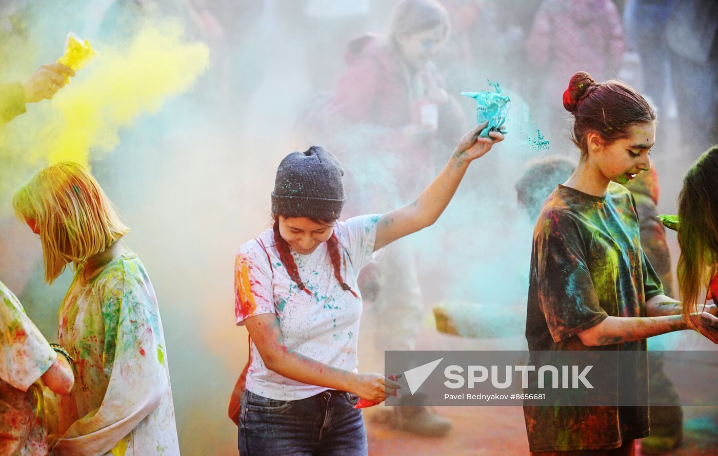 Russia Holi Festival