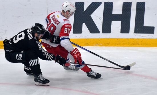 Russia Ice Hockey Kontinental League Traktor - Lokomotiv