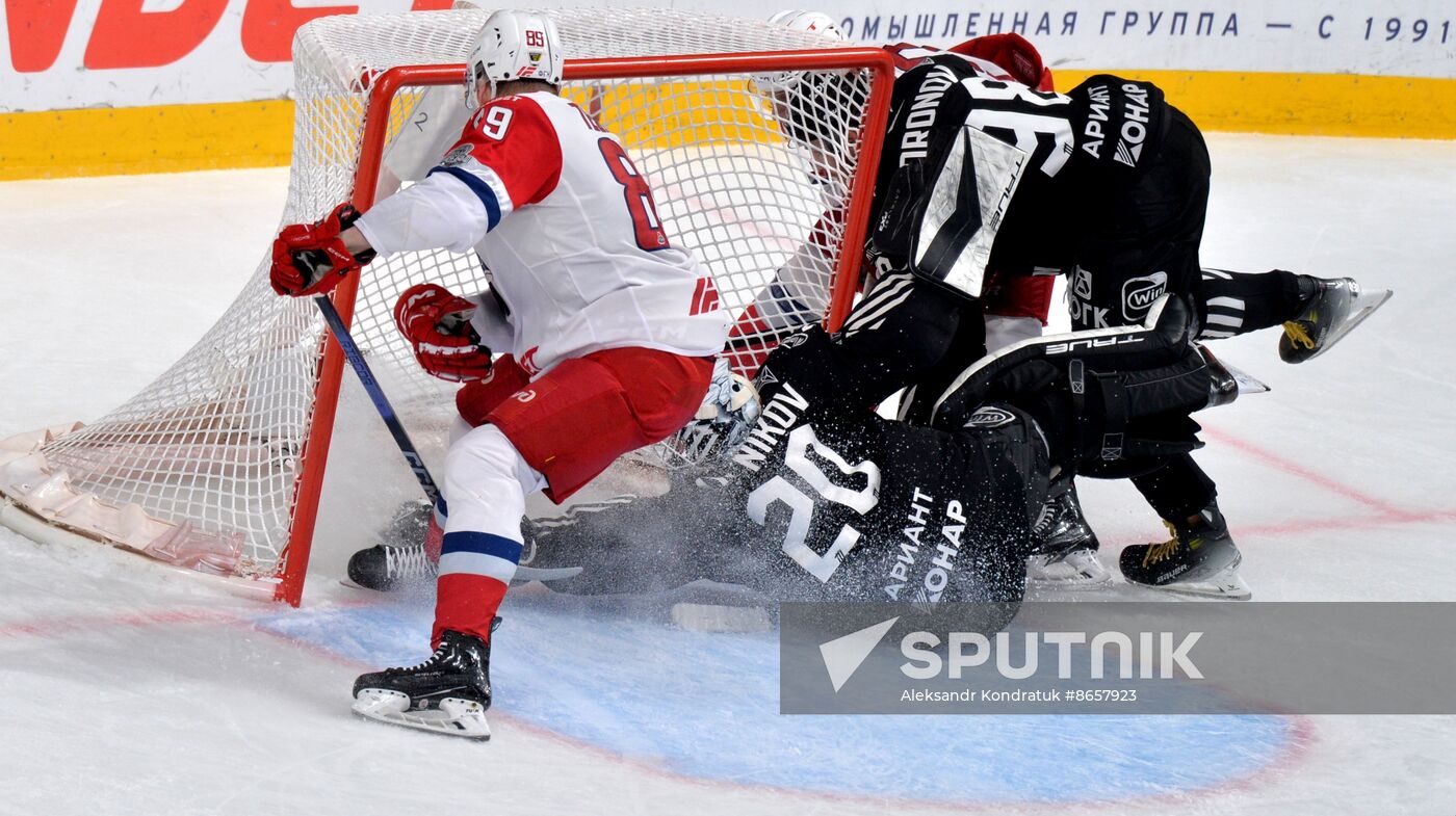 Russia Ice Hockey Kontinental League Traktor - Lokomotiv