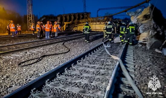 Russia Bridge Collapse