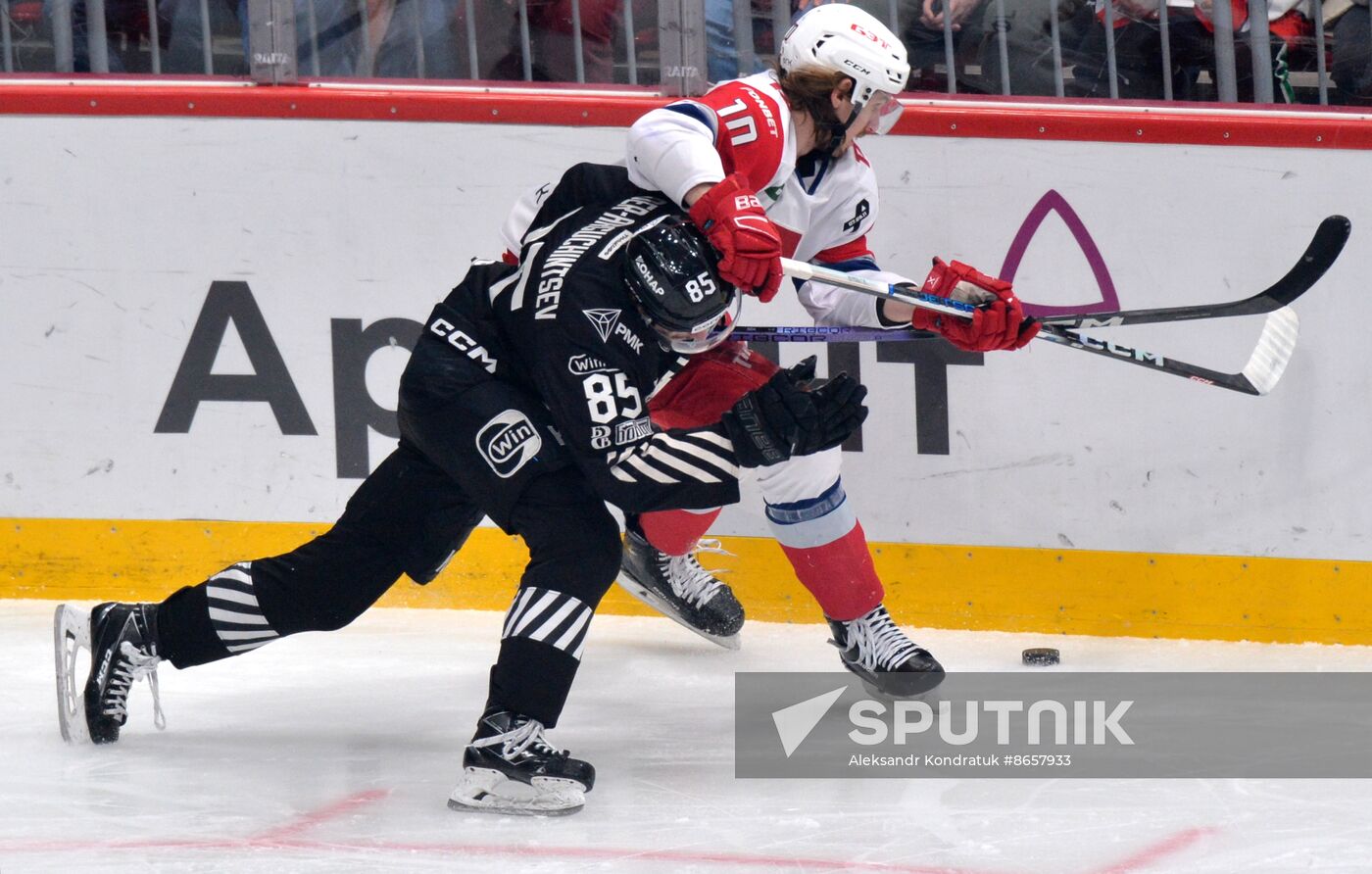 Russia Ice Hockey Kontinental League Traktor - Lokomotiv