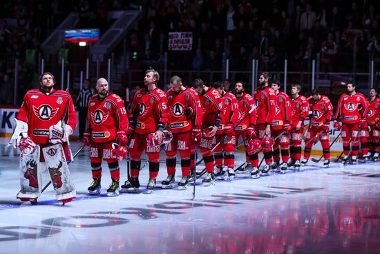 Russia Ice Hockey Kontinental League Avtomobilist - Metallurg