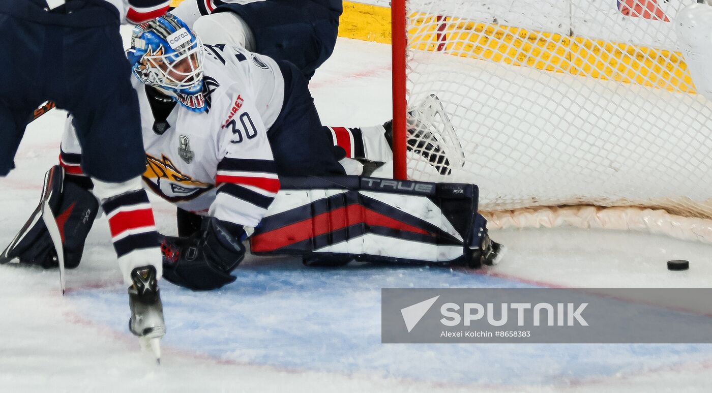 Russia Ice Hockey Kontinental League Avtomobilist - Metallurg