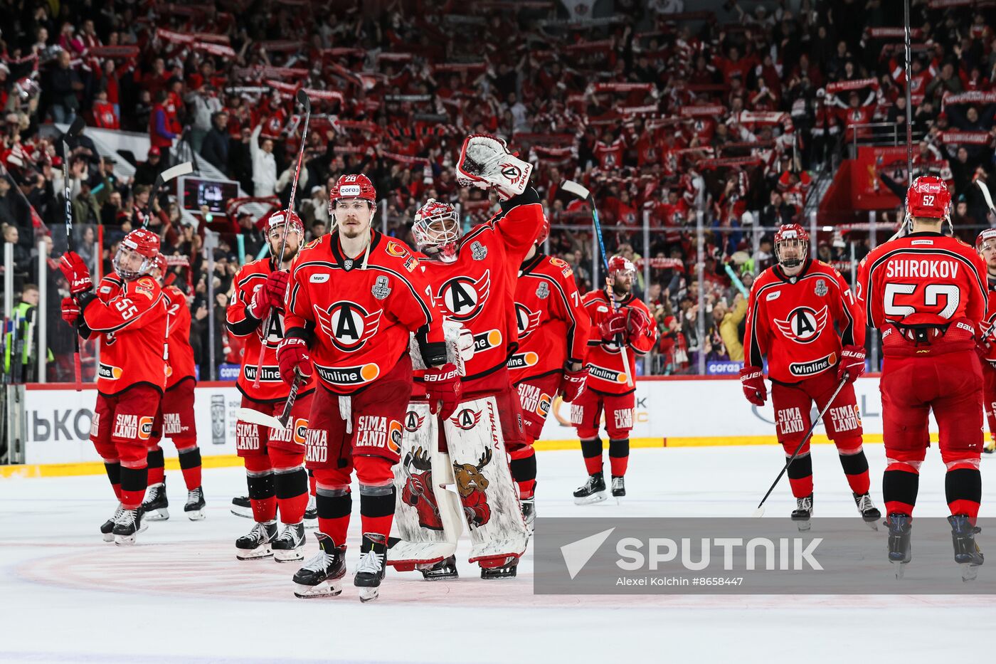 Russia Ice Hockey Kontinental League Avtomobilist - Metallurg