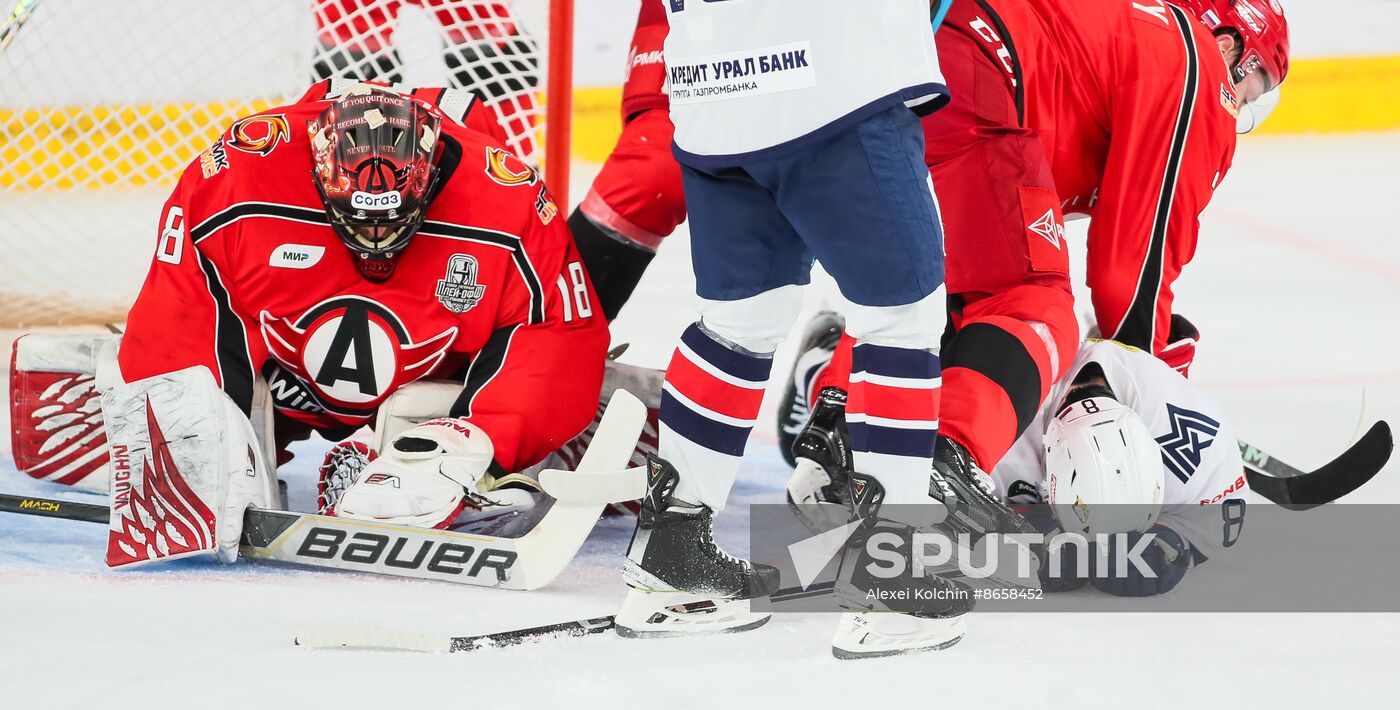 Russia Ice Hockey Kontinental League Avtomobilist - Metallurg