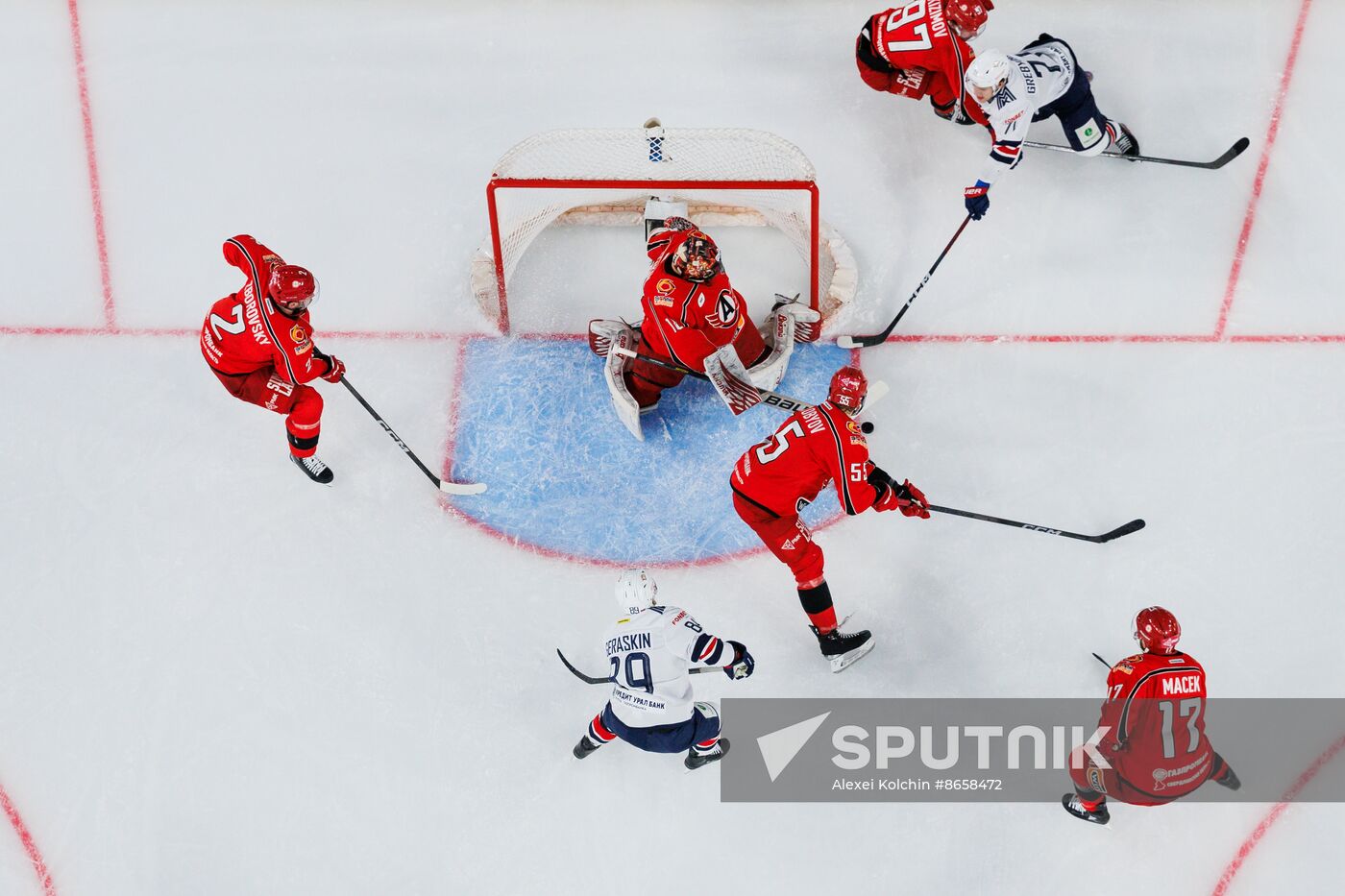 Russia Ice Hockey Kontinental League Avtomobilist - Metallurg