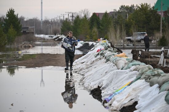 Russia Orenburg Floods