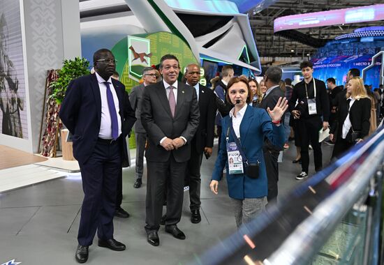 RUSSIA EXPO. Tour for BRICS ambassadors