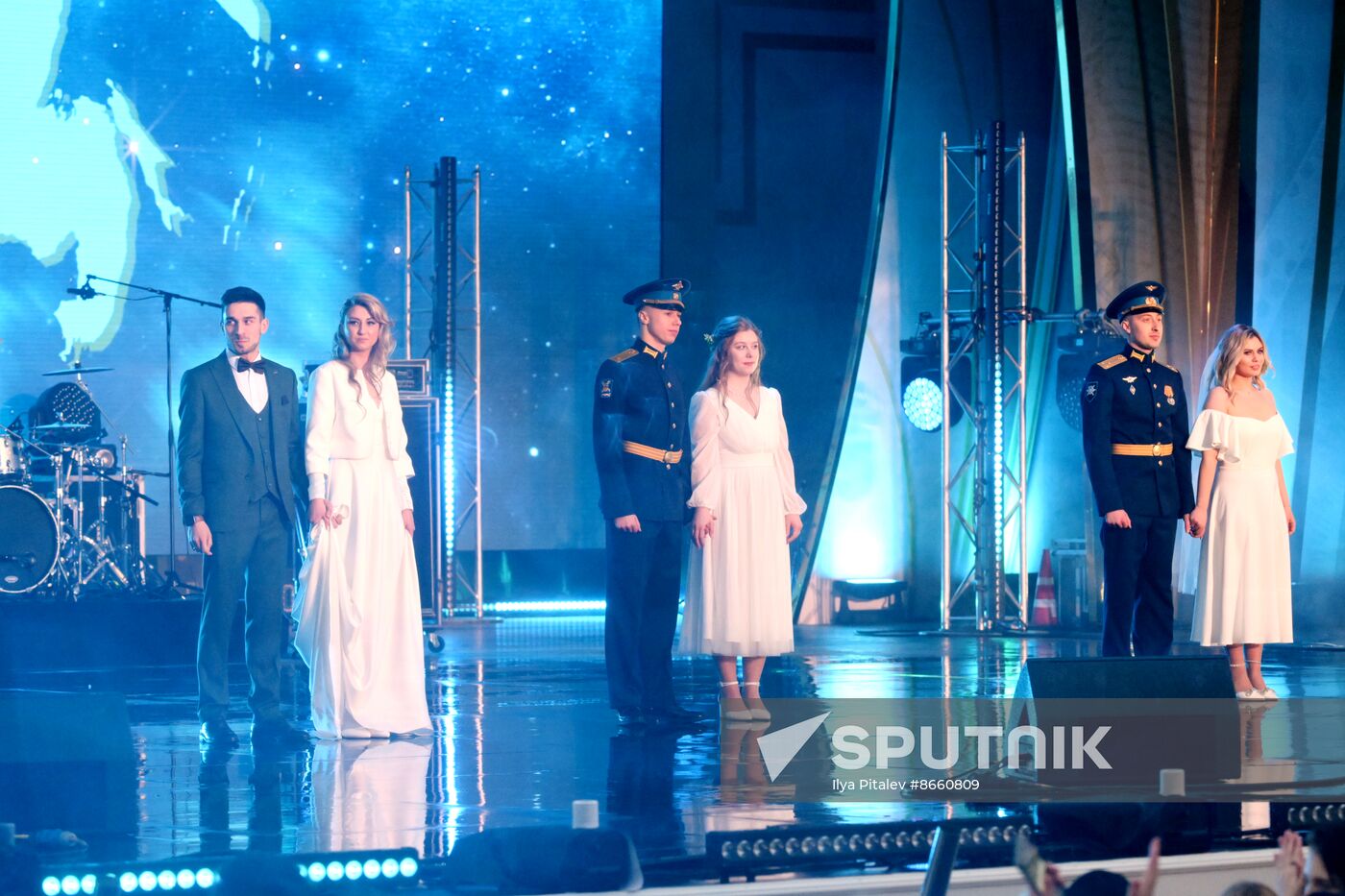 Russia EXPO. Concert Time of Russia! Time Forward!