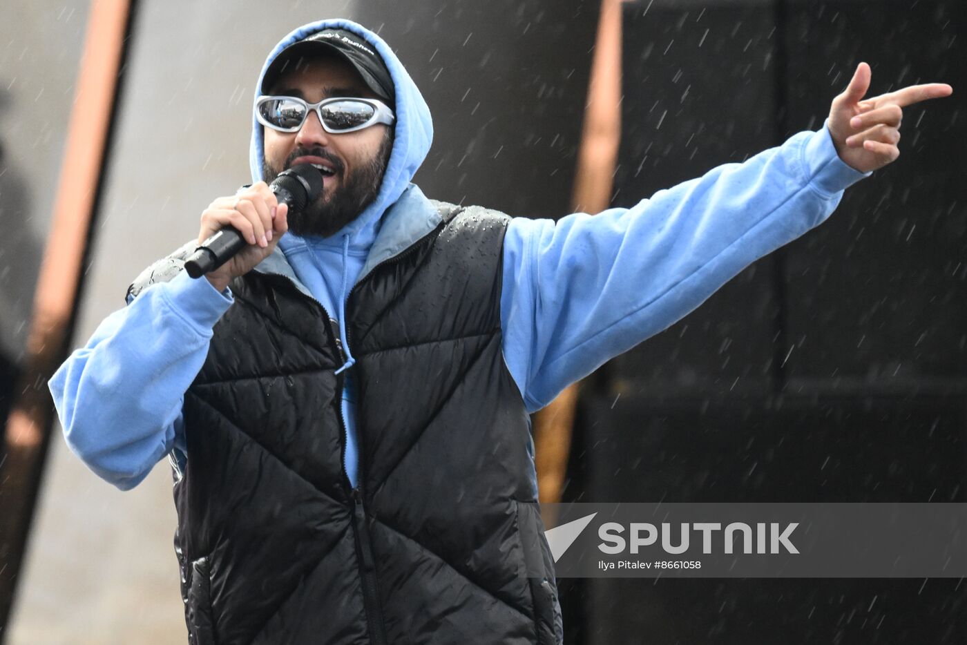 Russia EXPO. Concert Time of Russia! Time Forward!