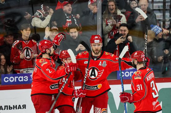 Russia Ice Hockey Kontinental League Avtomobilist - Metallurg