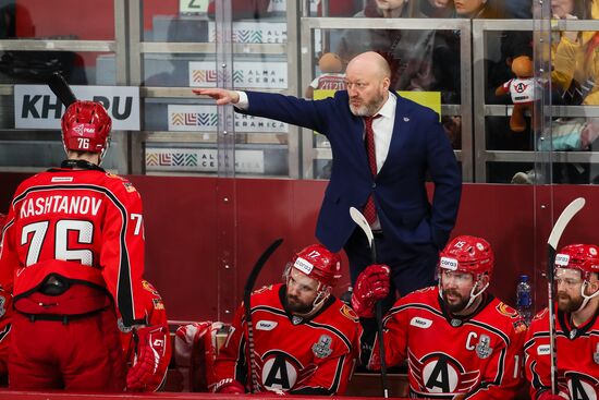 Russia Ice Hockey Kontinental League Avtomobilist - Metallurg