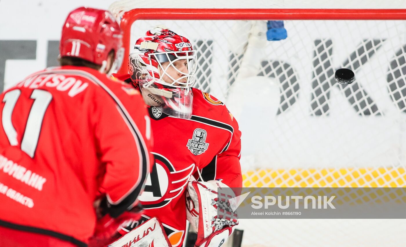 Russia Ice Hockey Kontinental League Avtomobilist - Metallurg